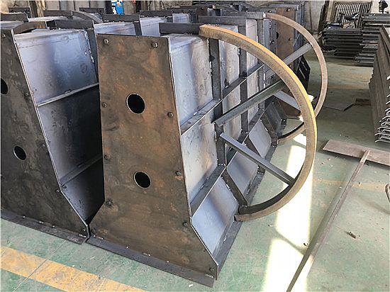 隔離墩模具 隔離墩模具